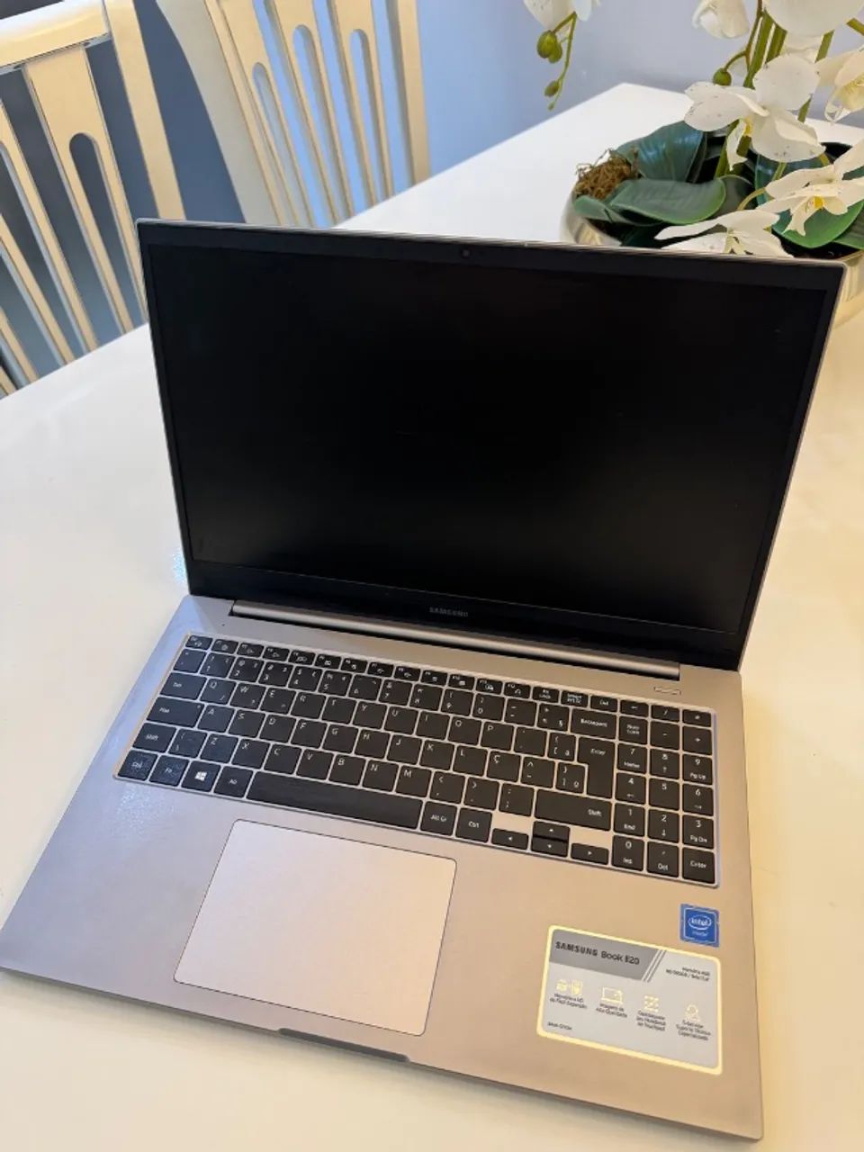 Notebook Samsung Book E20