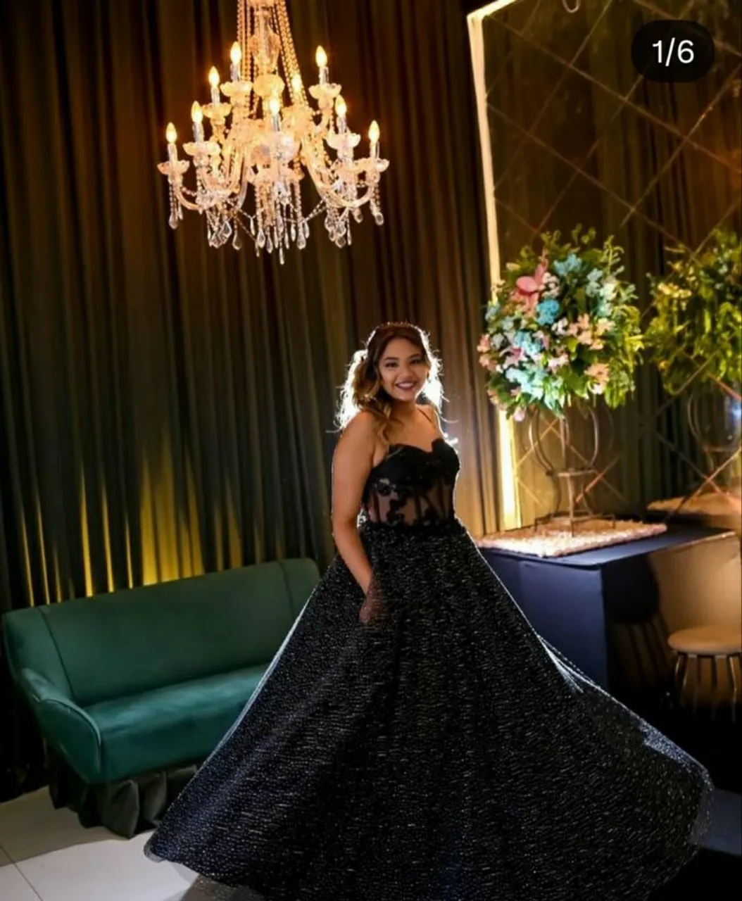 Vestido de festa preto elegante
