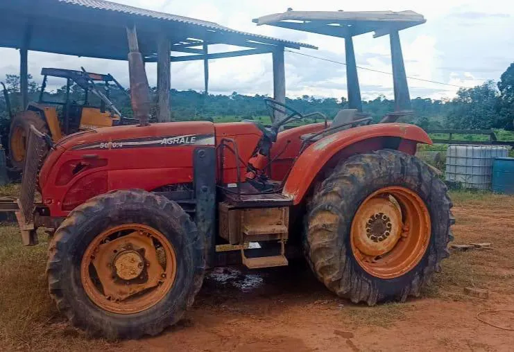 Trator Agrale 5080.4 aceito trocas