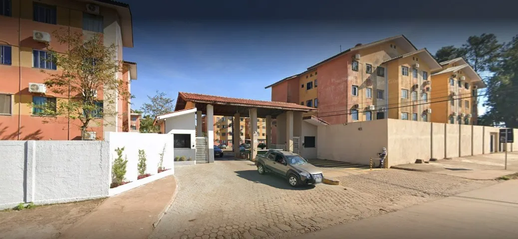 Alugo apartamento no cond. Rio Verde - Av. Jatuarana