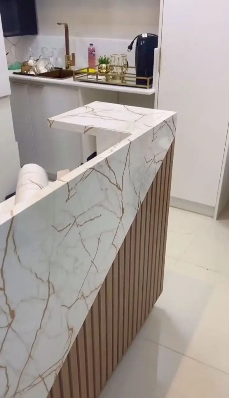 Envelopamento em móveis