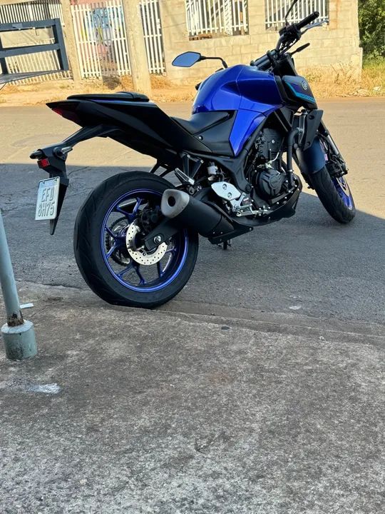 Yamaha MT-03 2023 - Impecável - Foto 3
