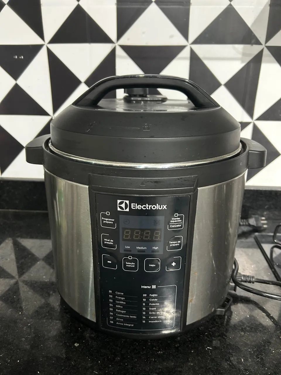 Panela Elétrica de Pressão Electrolux 