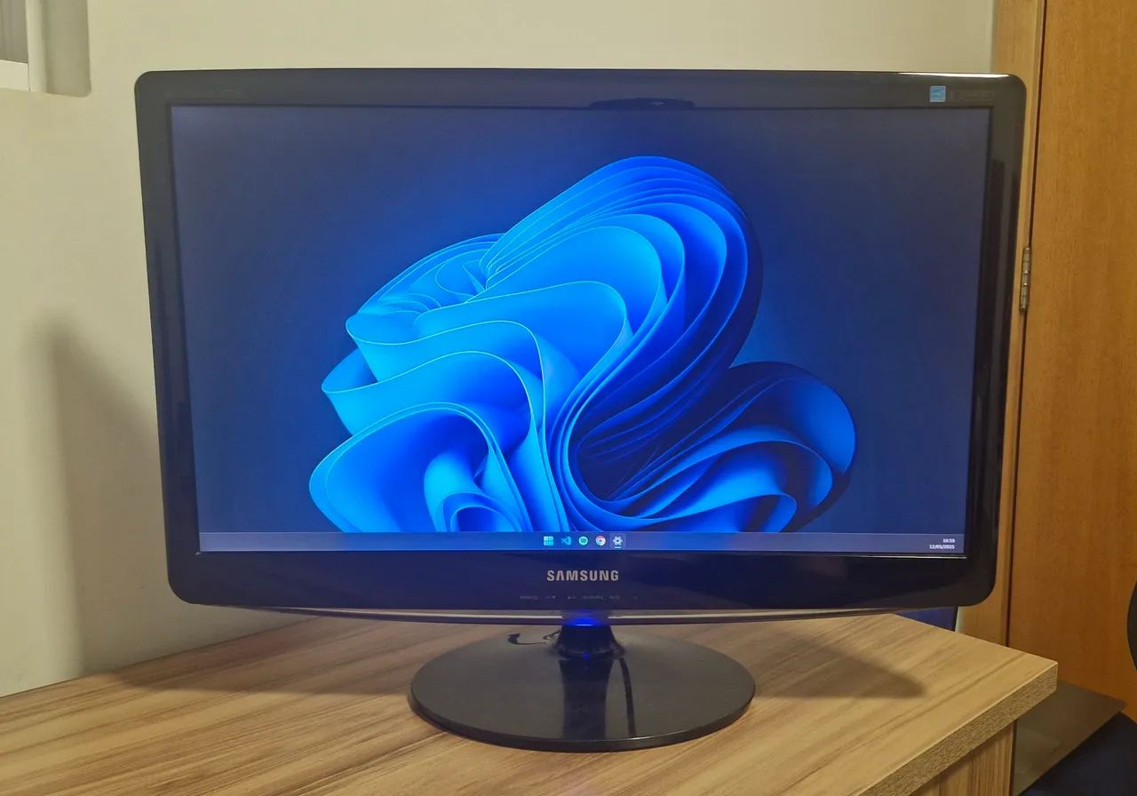 Monitor Samsung B2430H - Full HD - 24 Polegadas (USADO)
