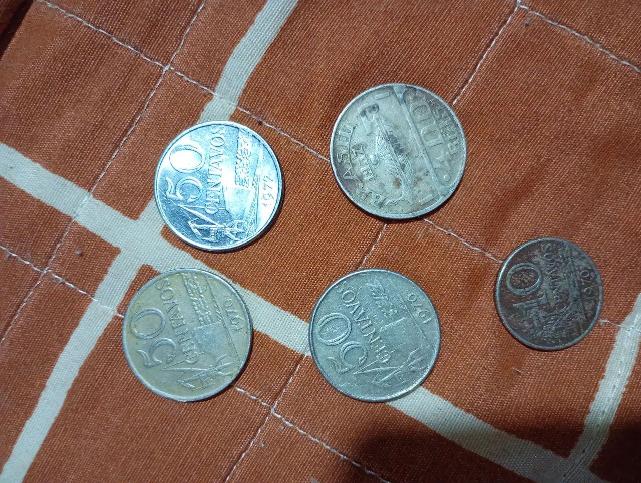 Moedas64842119557378120