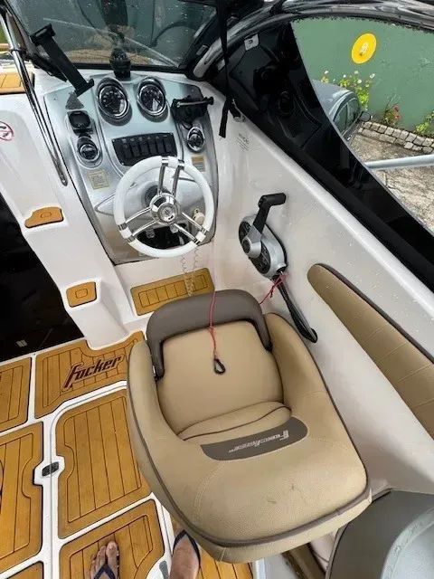 Lancha focker 215 22  - Foto 6