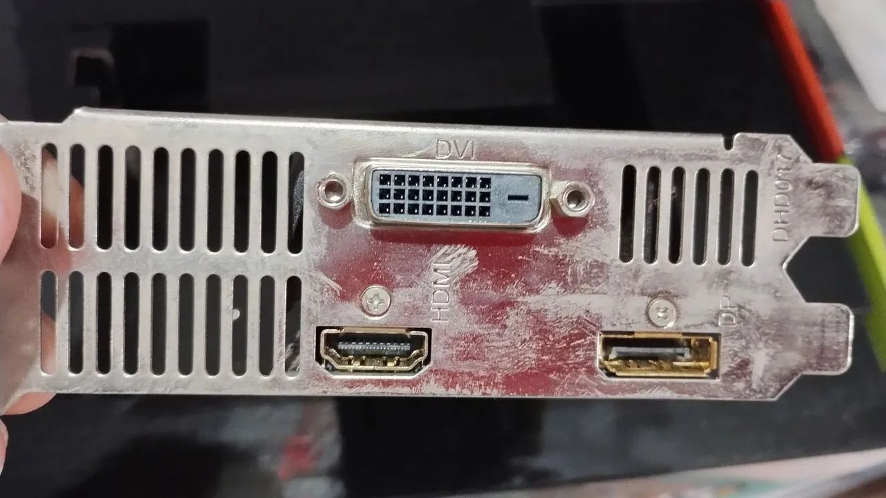 Placa de video 1650 de 4g - Foto 4