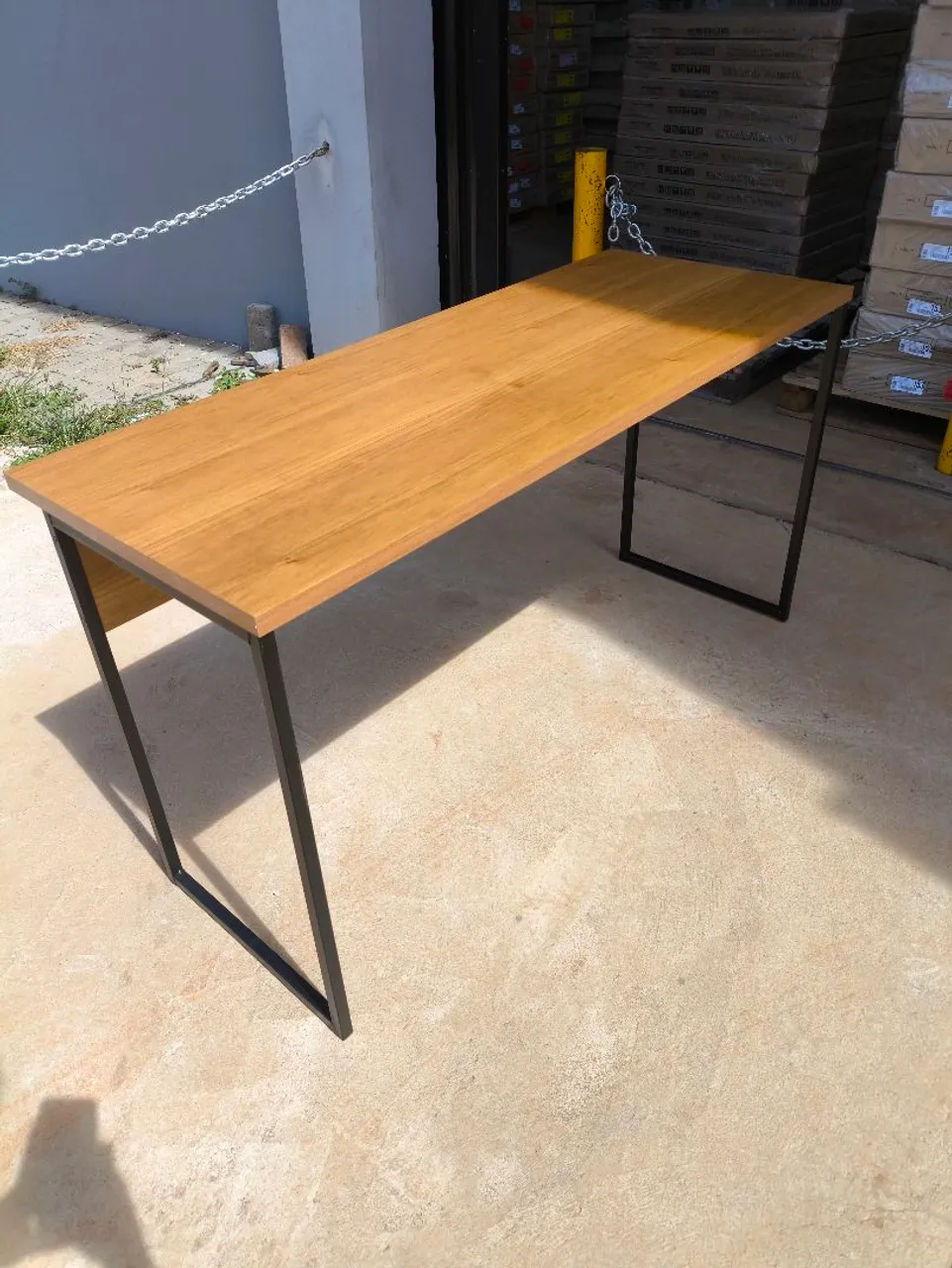 Escrivaninha industrial 1.36m atacado ou varejo