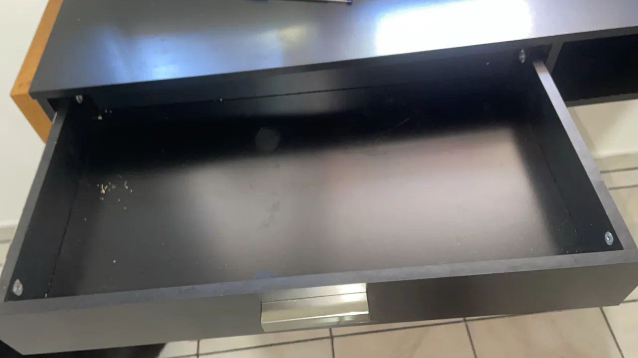 Mesa com USB - Foto 2