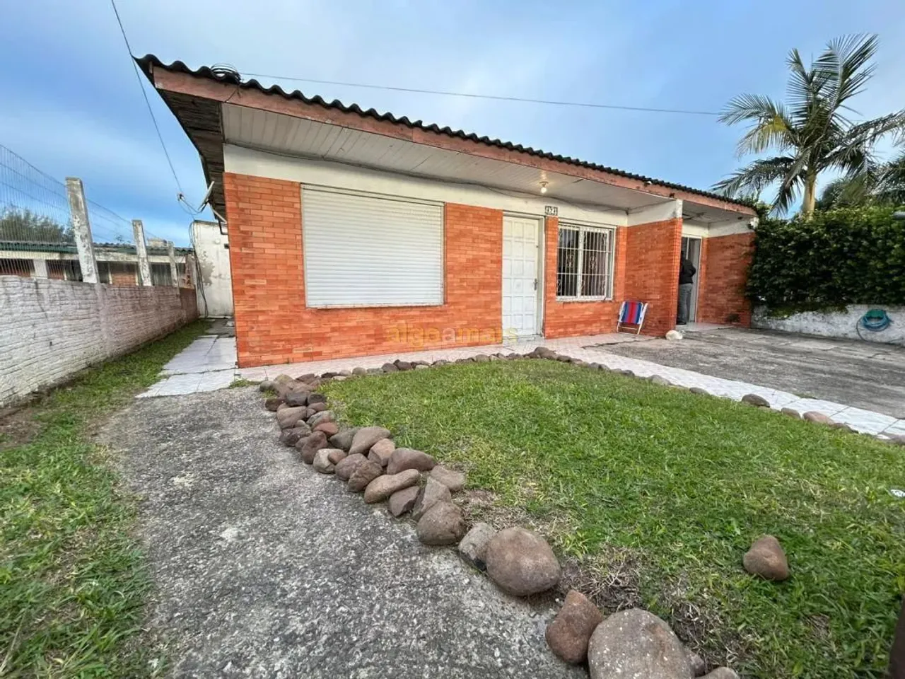Casa Mobiliada à venda em Xangri-Lá, Centro - 80m² REF: CA2916