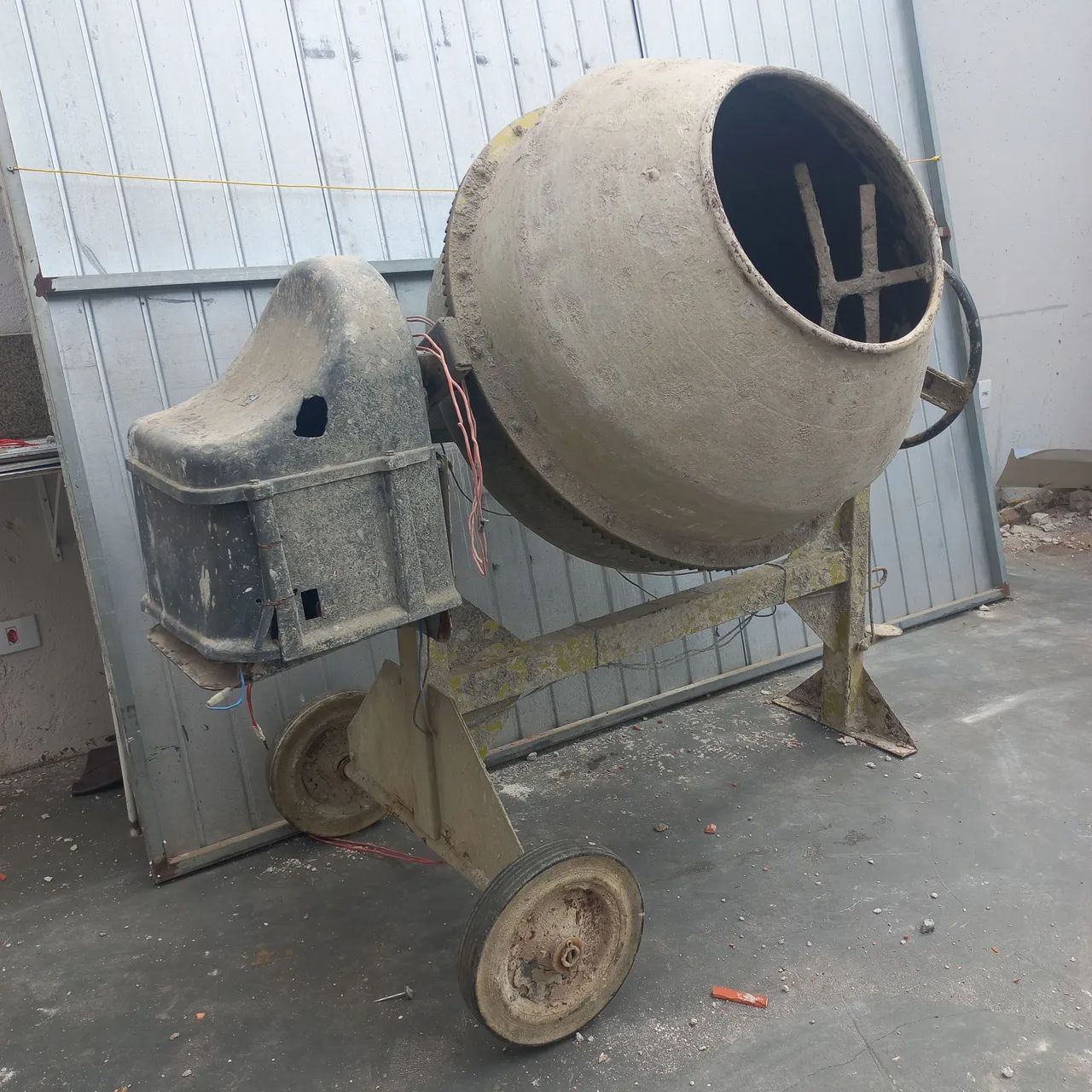 Betoneira Menegoti 400blitros