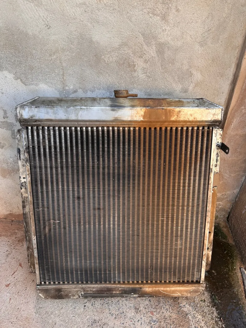 Radiador Ford F600 F11000 F13000 Motor Mwm Ou Perkins