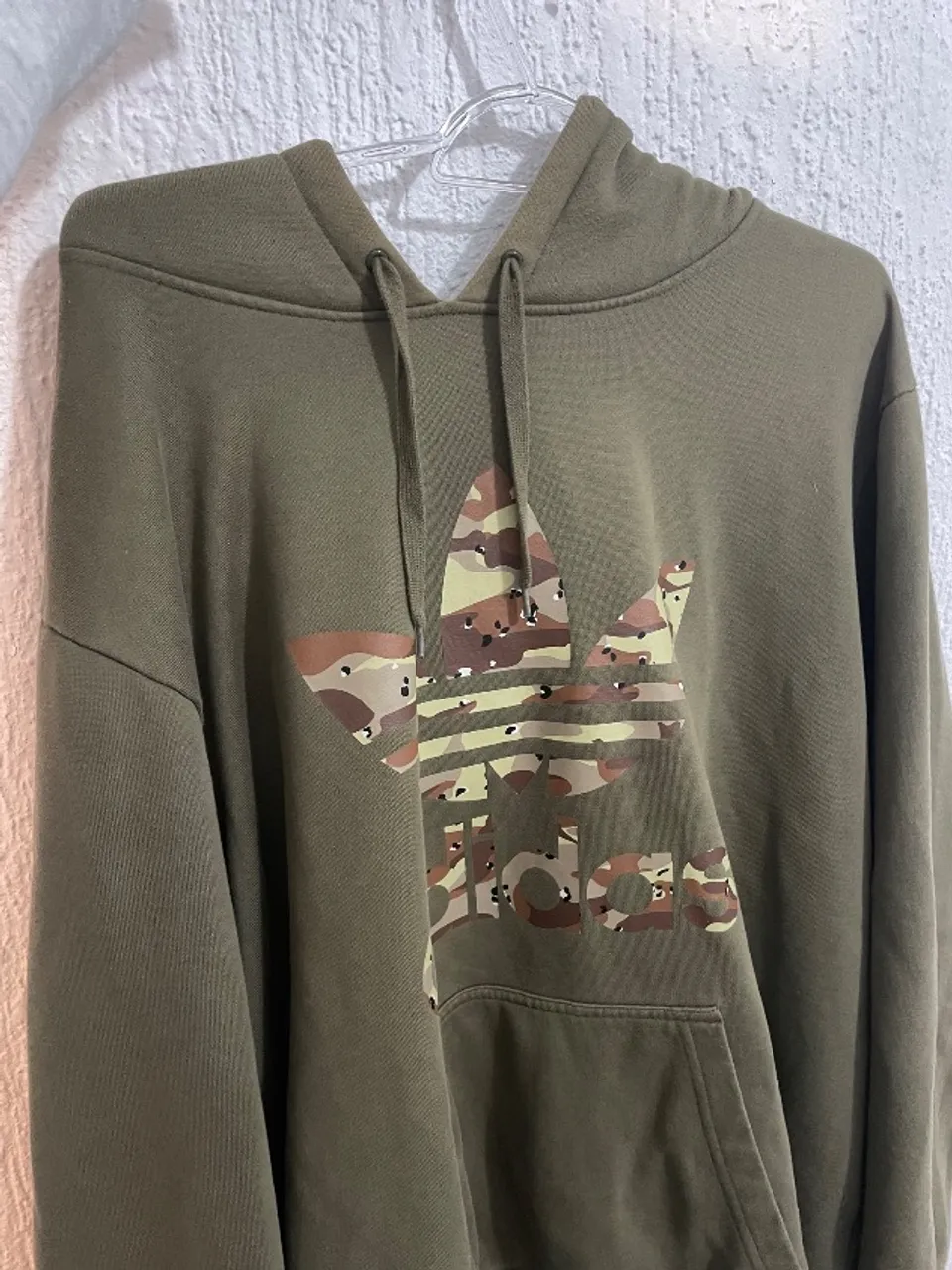 Moletom adidas tamanho G