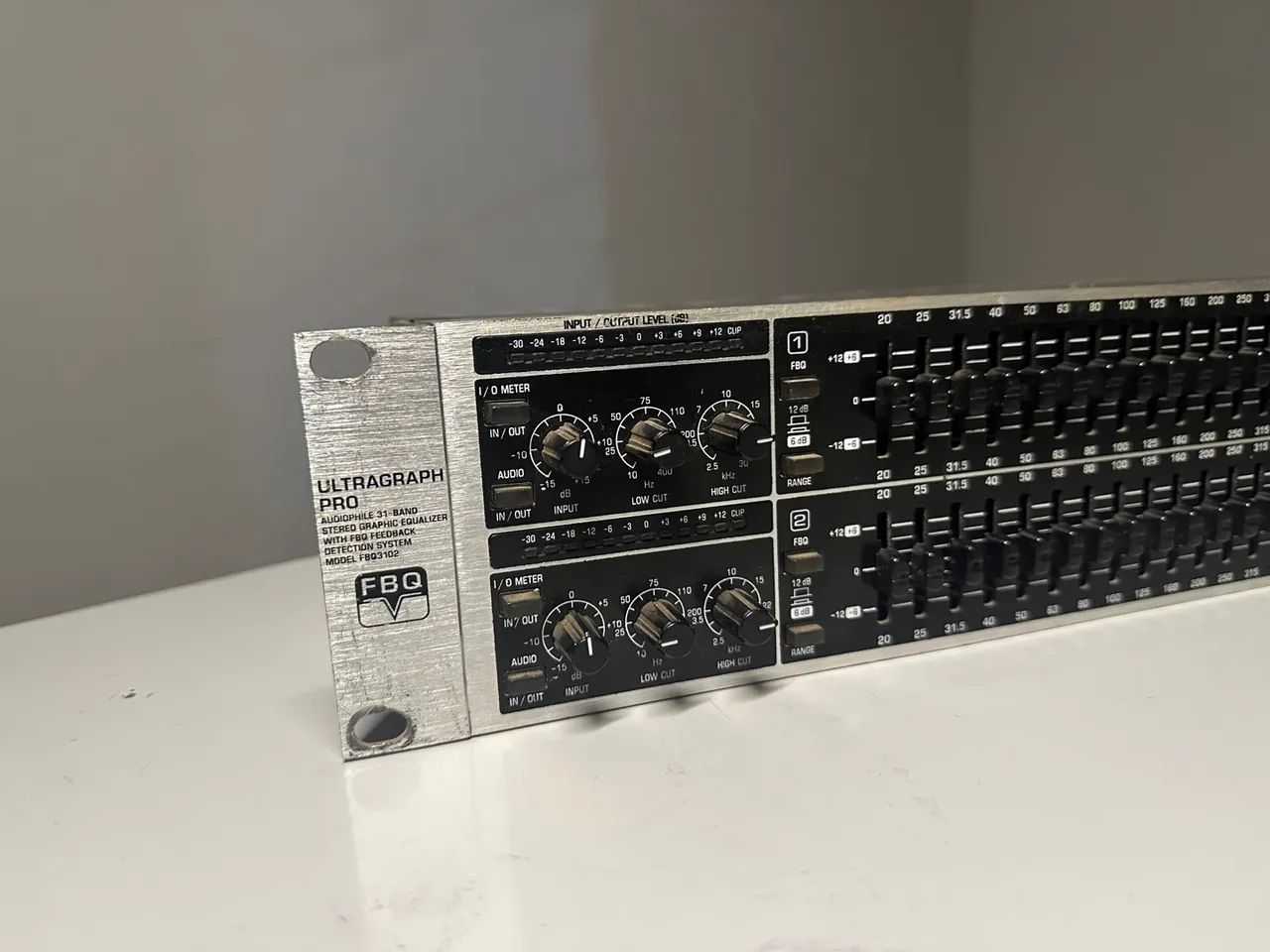Equalizador behringer ultragraph pro FBQ3102 - Foto 2