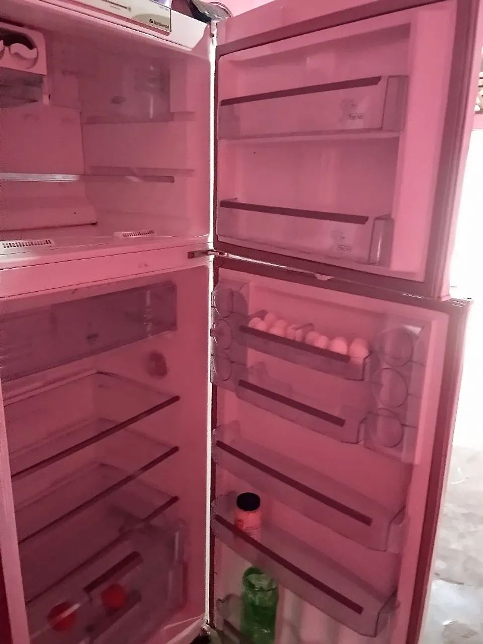 Vendo uma geladeira continental  - Foto 2