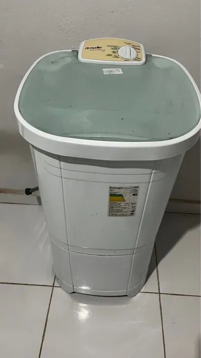 VENDO MAQUINA DE LAVAR 
