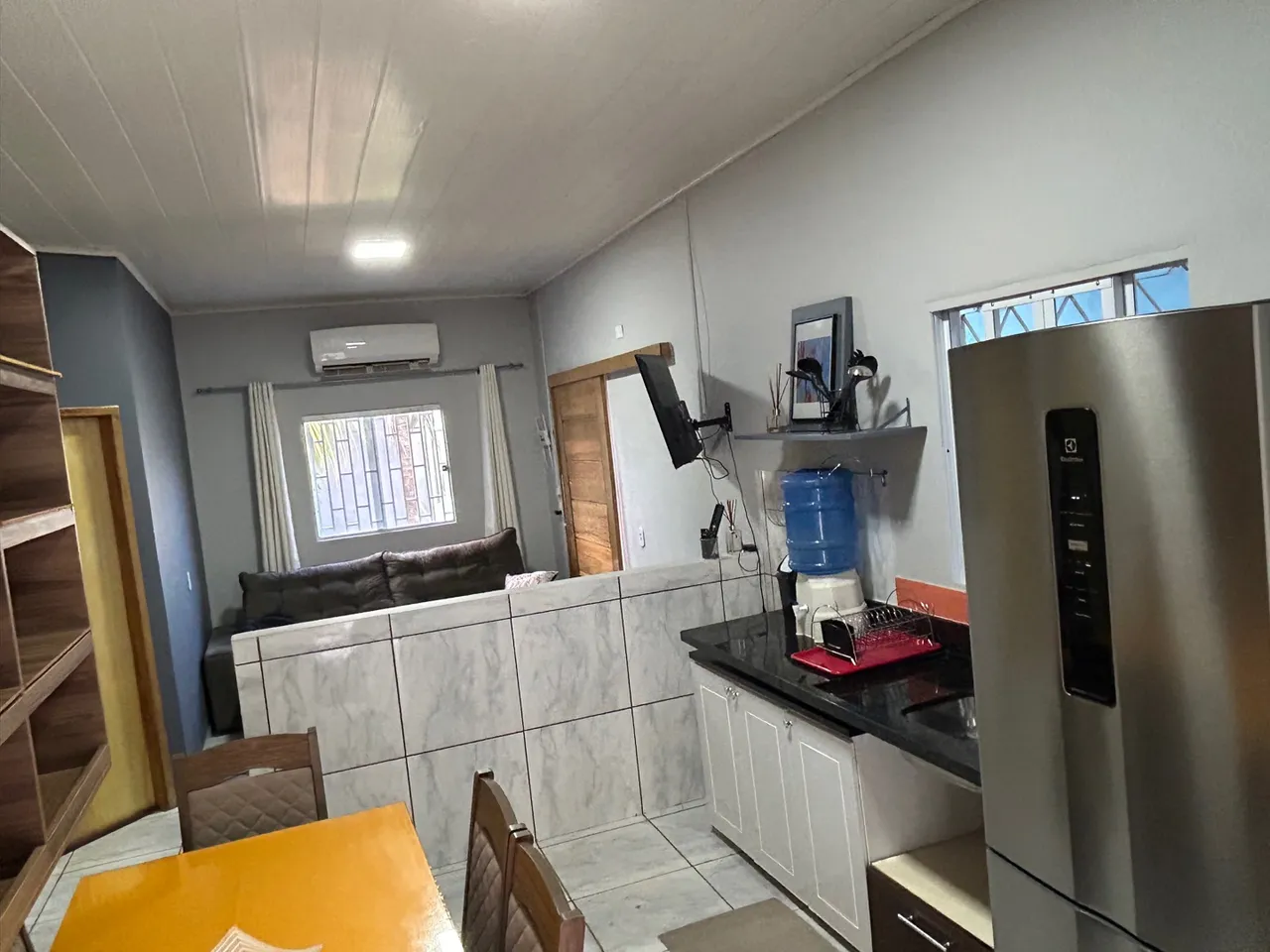 Alugo casa 100% mobiliada. ZAP *