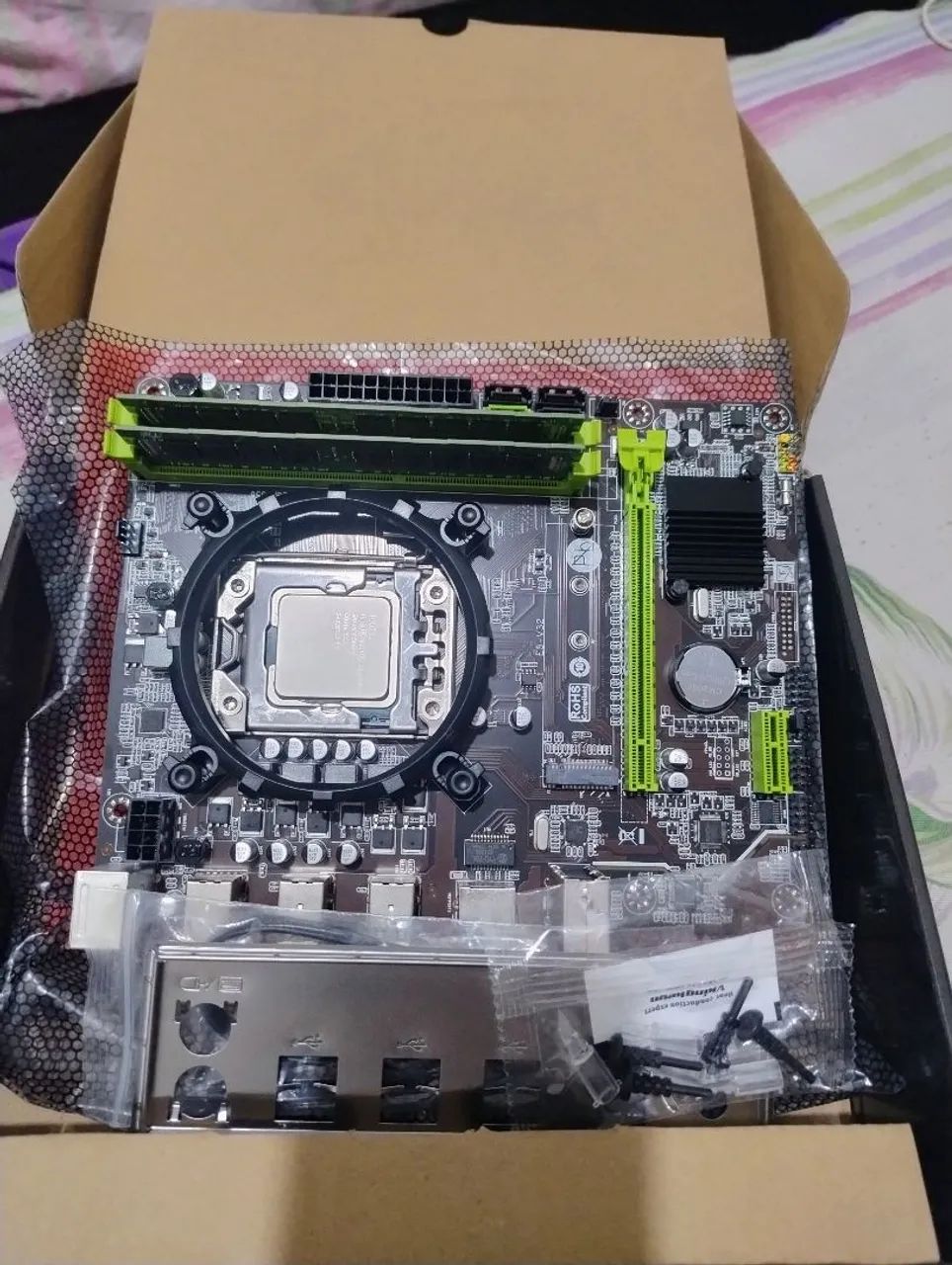 kit x79 e5 2650v2 16gb de memoria