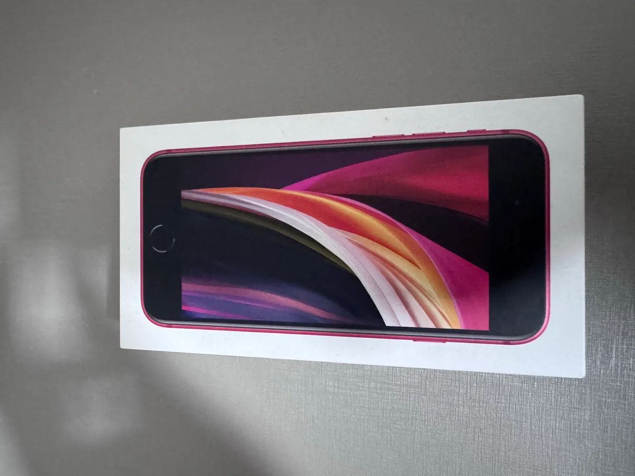 iPhone SE (2º Geração) PRODUCT RED - Com caixa  - Foto 2