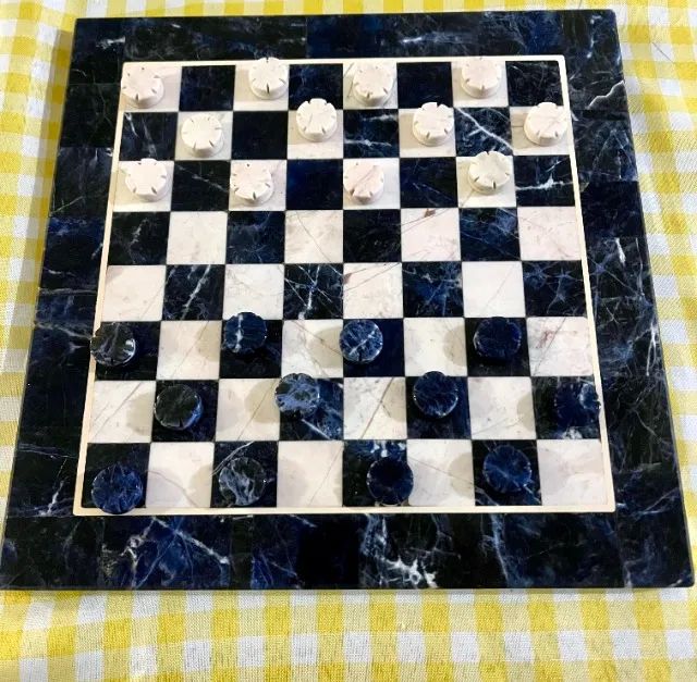 Estojo de jogos xadrez e damas