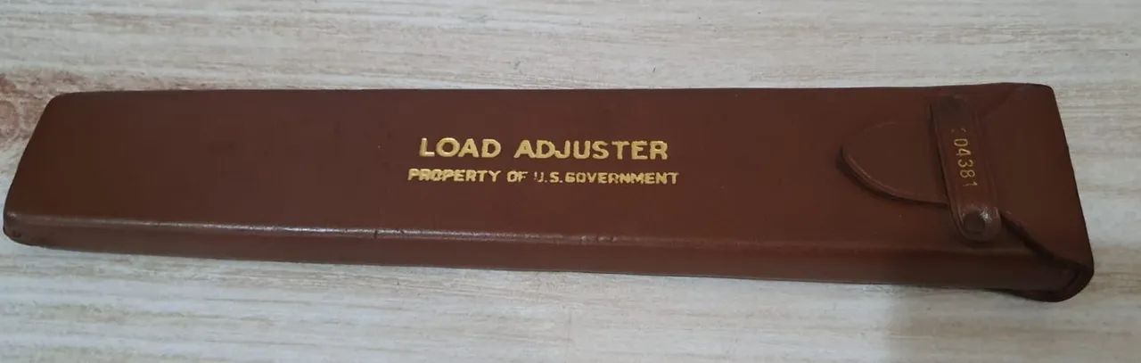Estojo de couro Original WWII- Load Adjuster B-24 
