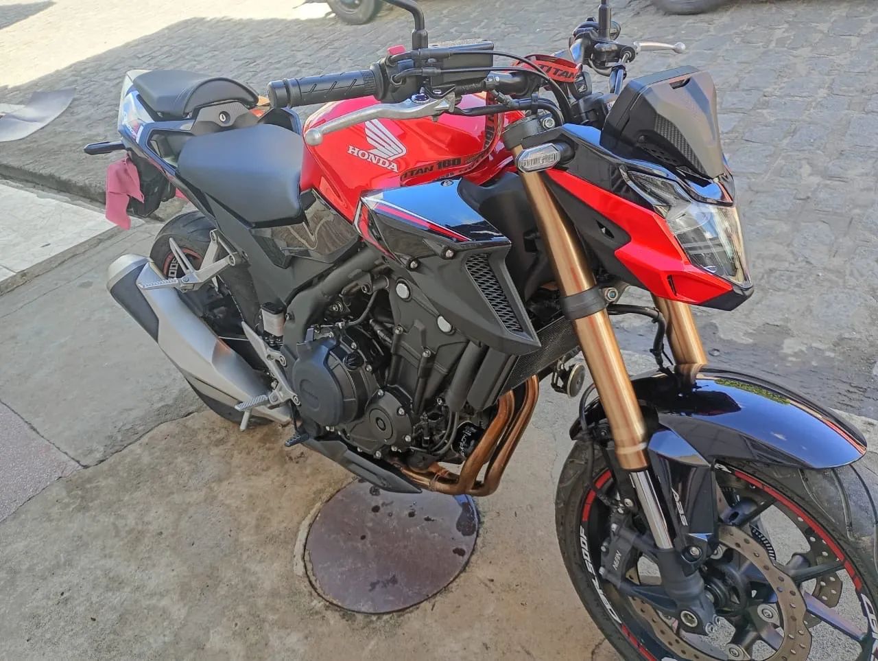 Moto cb 500f 