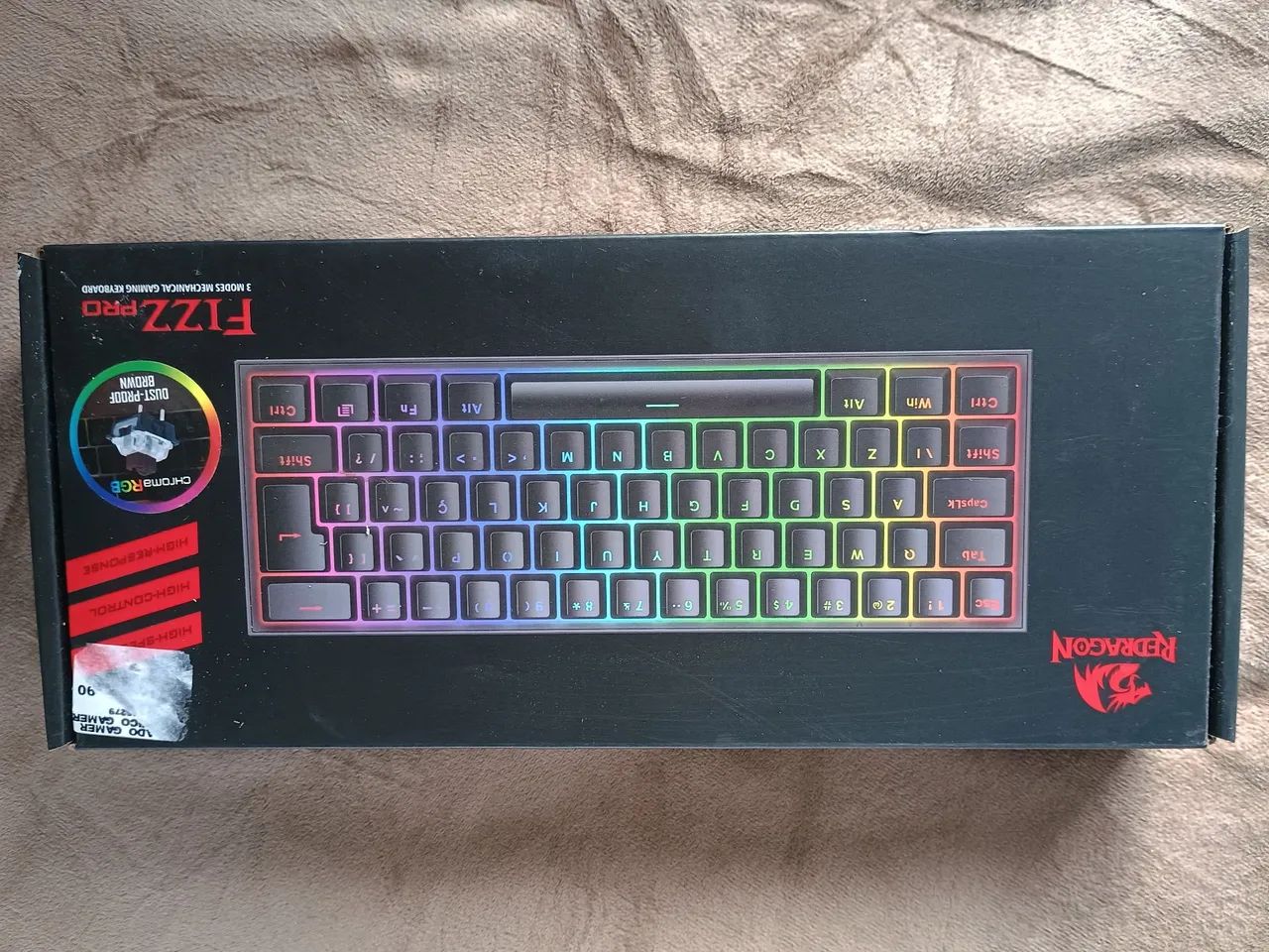 Teclado gamer mecânico Redragon + Mousepad - Foto 2