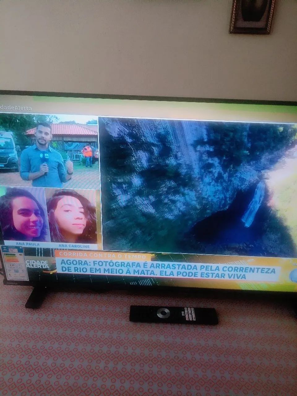 Vendo essa smartv nova apenas um mês de uso  - Foto 5