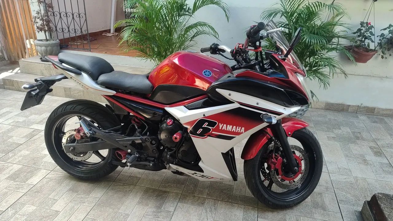 Xj6F 