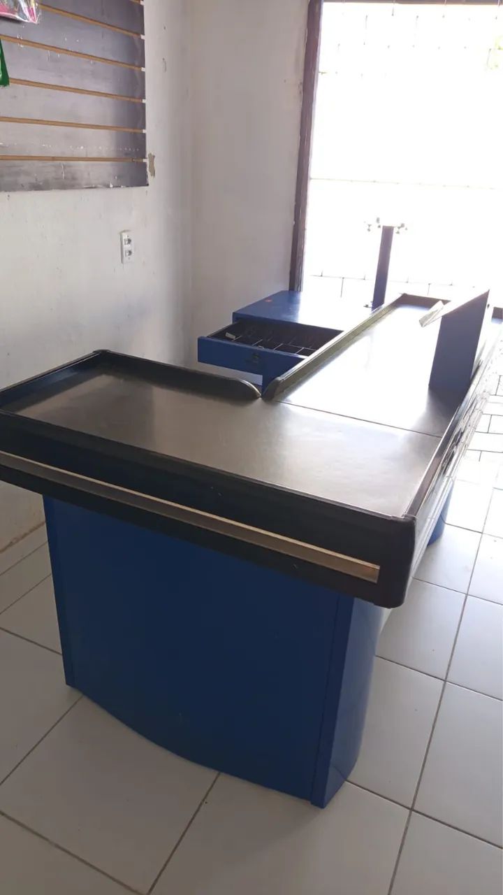 Checkout de Supermercado Completo com Gaveta de Caixa e Esteira - Usado - Foto 2