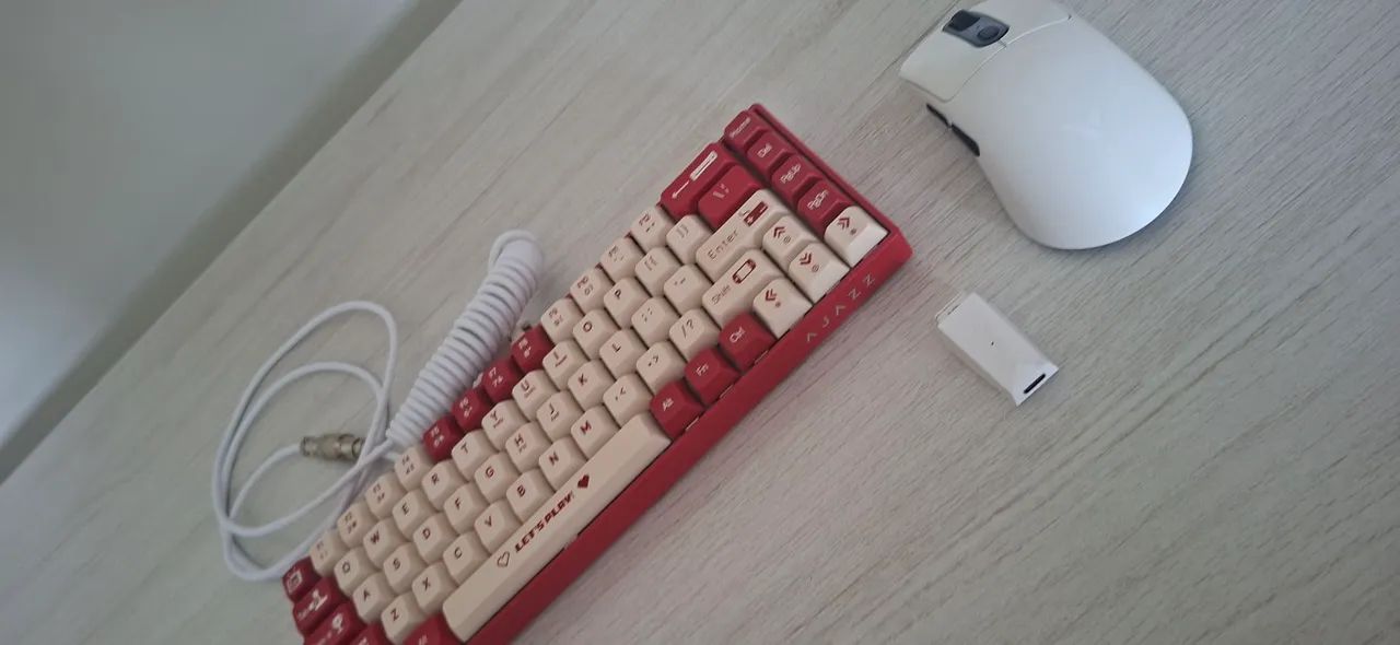 Mouse Rapoo vt3 pro + Teclado ajazz ak680