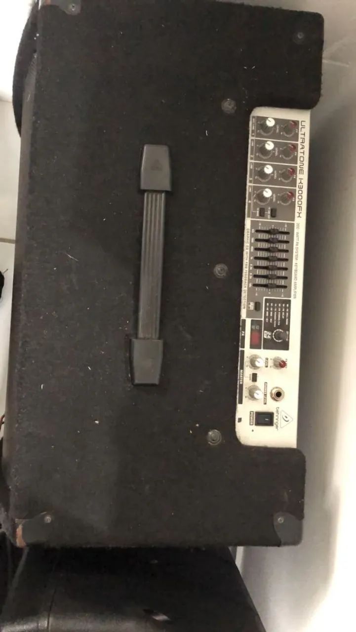 Cubo de teclado Behringer fx3.000  - Foto 2