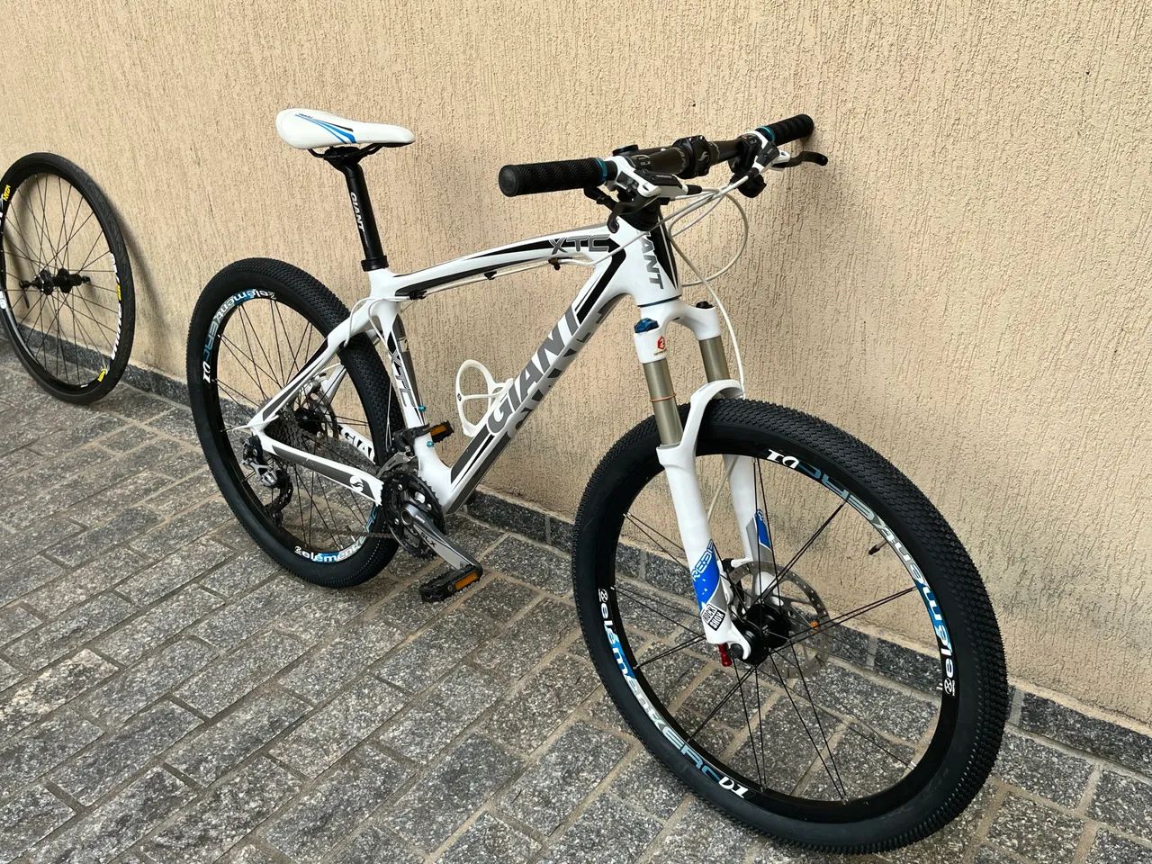 26インチ　MTB サイズL XTC3 GIANT Mountain Fanny - Ciclismo - 26 Aro XTC Giant Carbono Bike 自転車本体