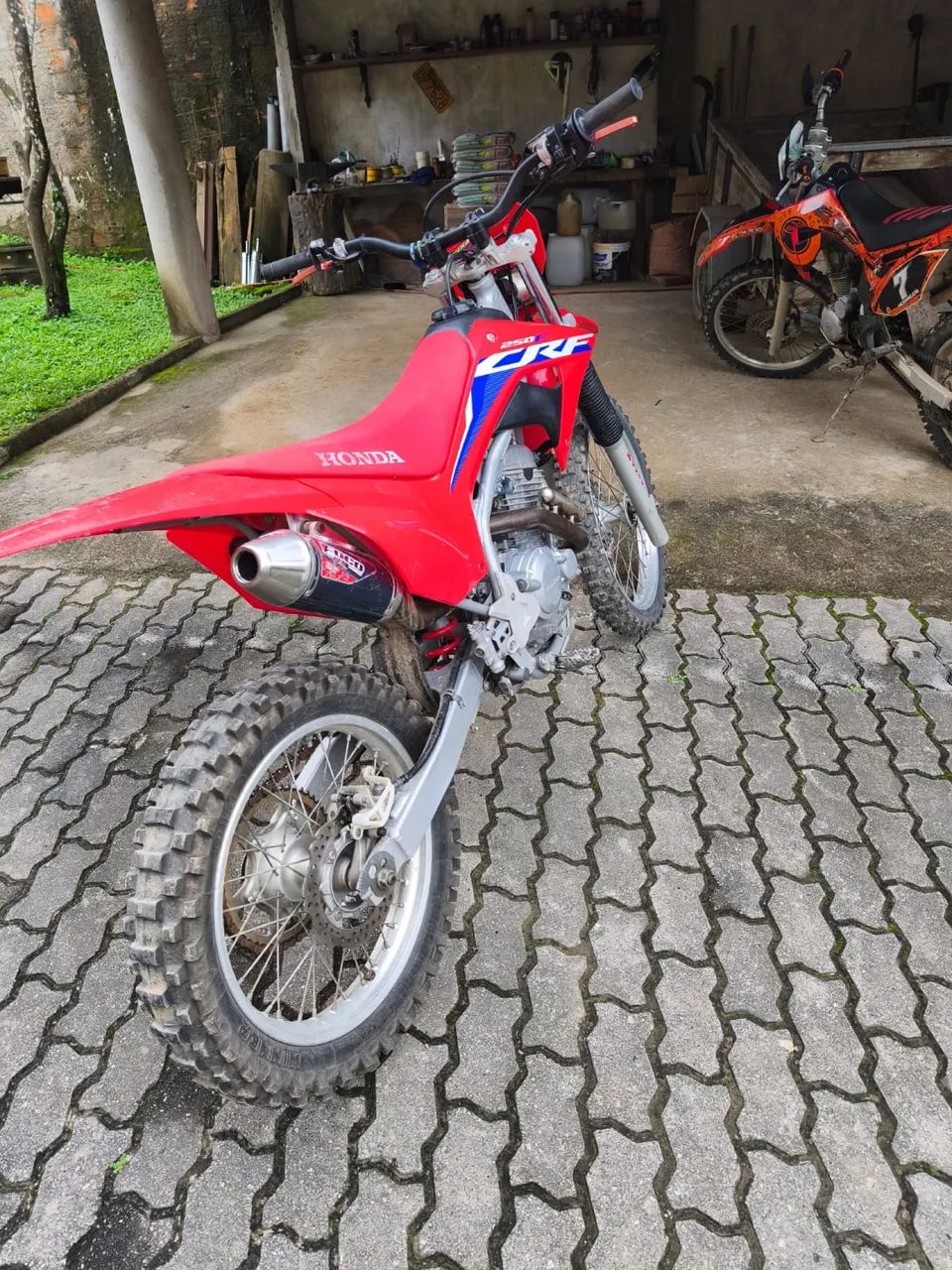 CRF 250 Sem trilhas  - Foto 3