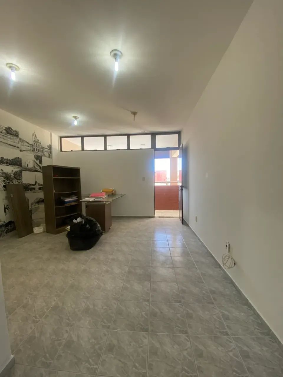 ALUGO SALA COMERCIAL NA PRINCIPAL DOS BANCÁRIOS - PRÓXIMO AO SHOPPING SUL E A PRAÇA  DA PA - Foto 2