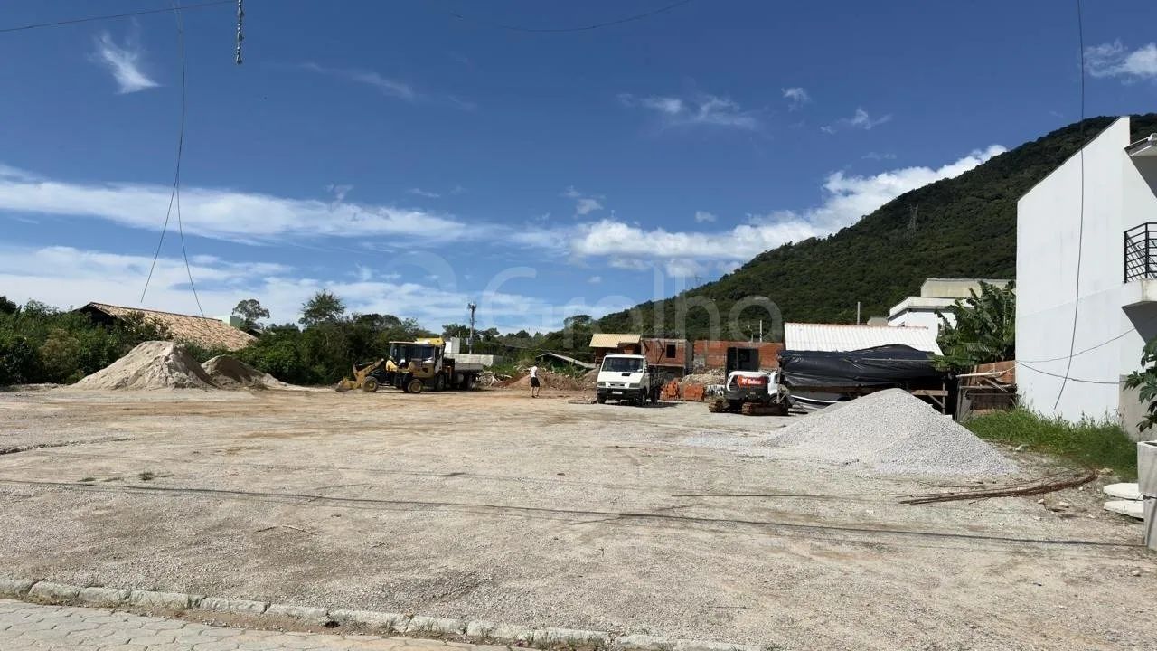 Terreno com 2.859m² no Ribeirão da Ilha, Florianópolis
