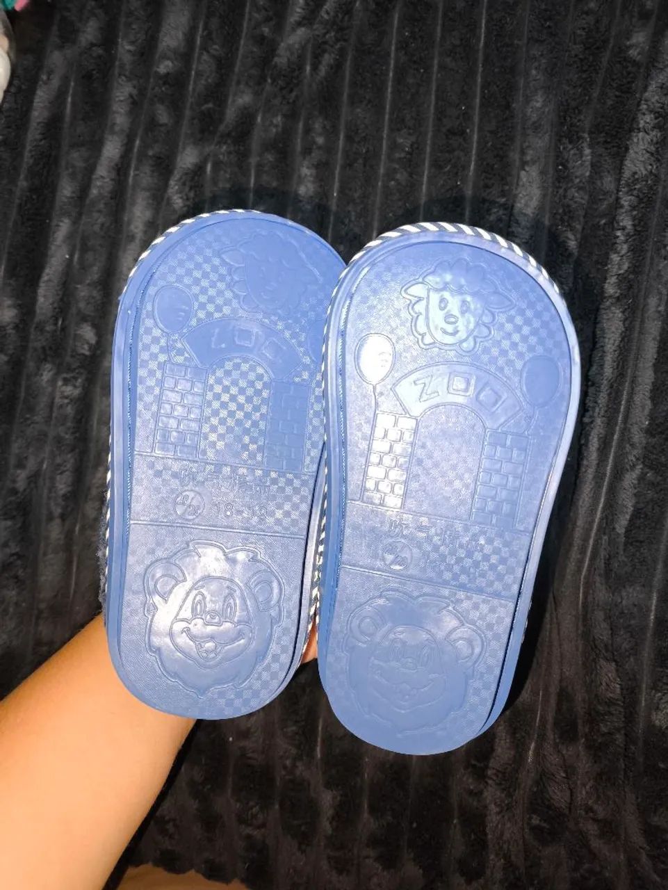 Par de pantufas infantil - Foto 3