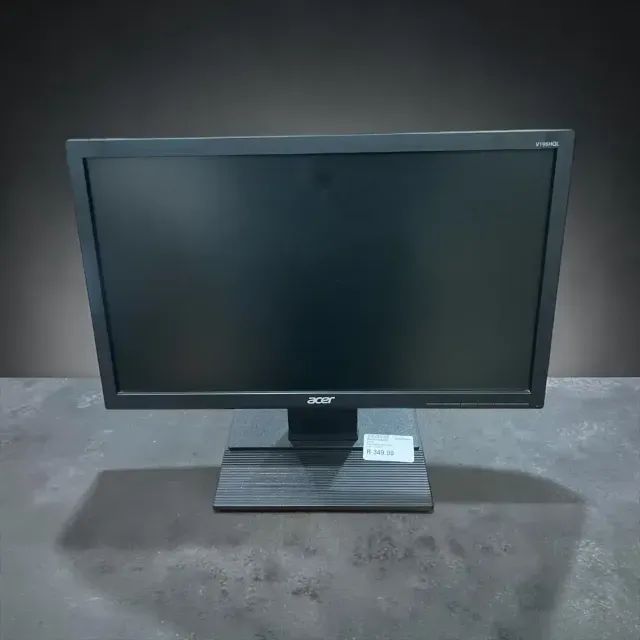 Monitor Acer 18.5 Polegadas V196HQL - Pouco Uso / Perfeito Estado