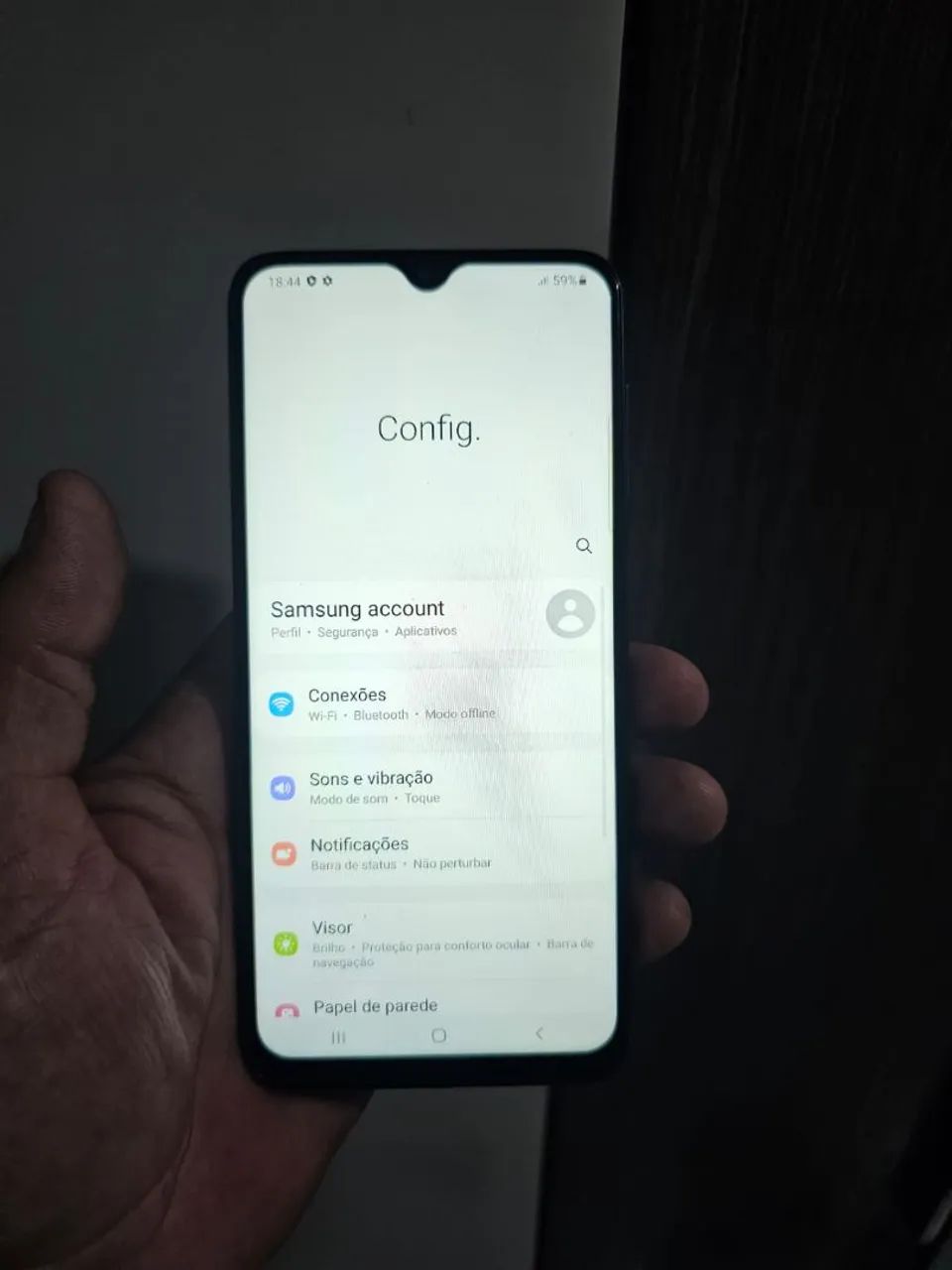 Vendo Celular Samsung A50 De 128gb sem trincos, funciona tudo perfeito  - Foto 3