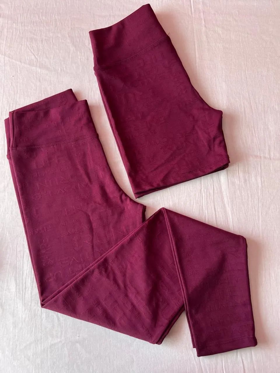 Lote de roupa de academia feminina  - Foto 3