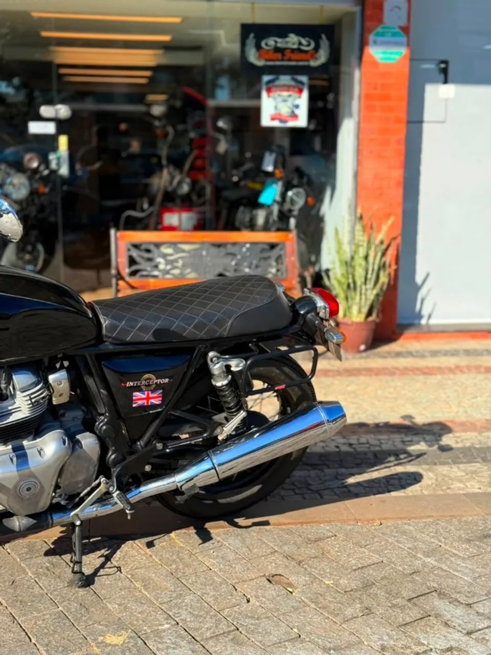 ROYAL ENFIELD INTERCEPTOR 2020  - Foto 3