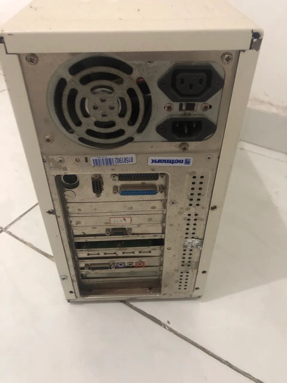 Vendo CPU Relíquia Win98 - Foto 2