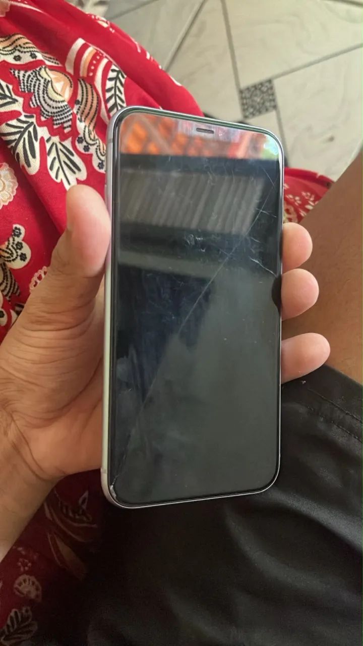 IPHONE 11, 128gb. Aparelho está funcionando perfeitamente.  - Foto 2