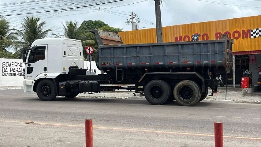 Ford 2429 caçamba ótimo estado 