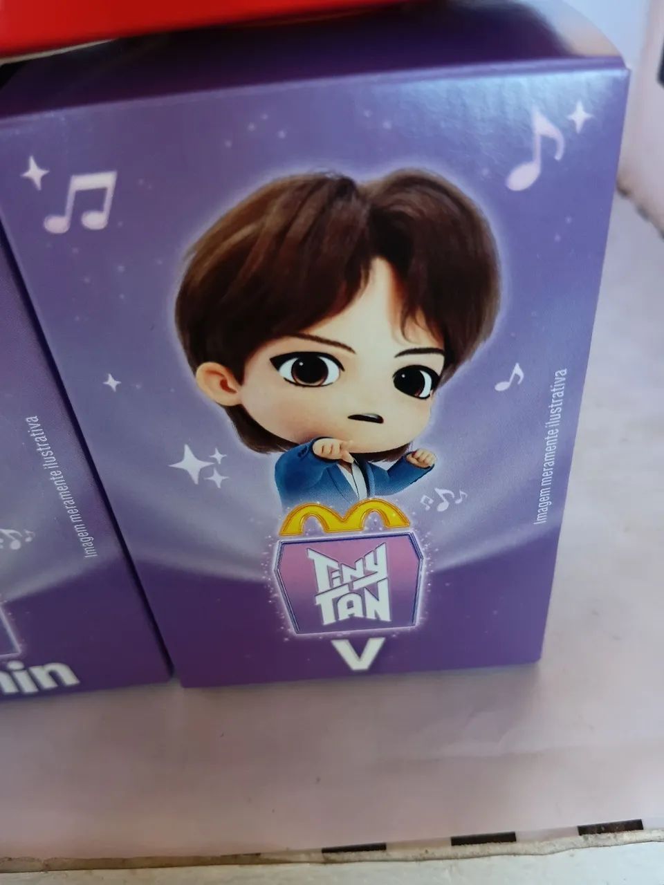 4 Bonecos Jimin V j-hope e Jin bts McDonald's na caixa - Foto 5
