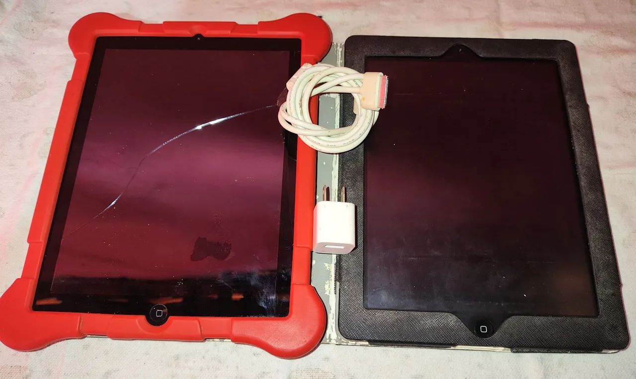 iPad 2 e 3 (PRA CONSERTO OU RETIRADA DE PEÇAS)