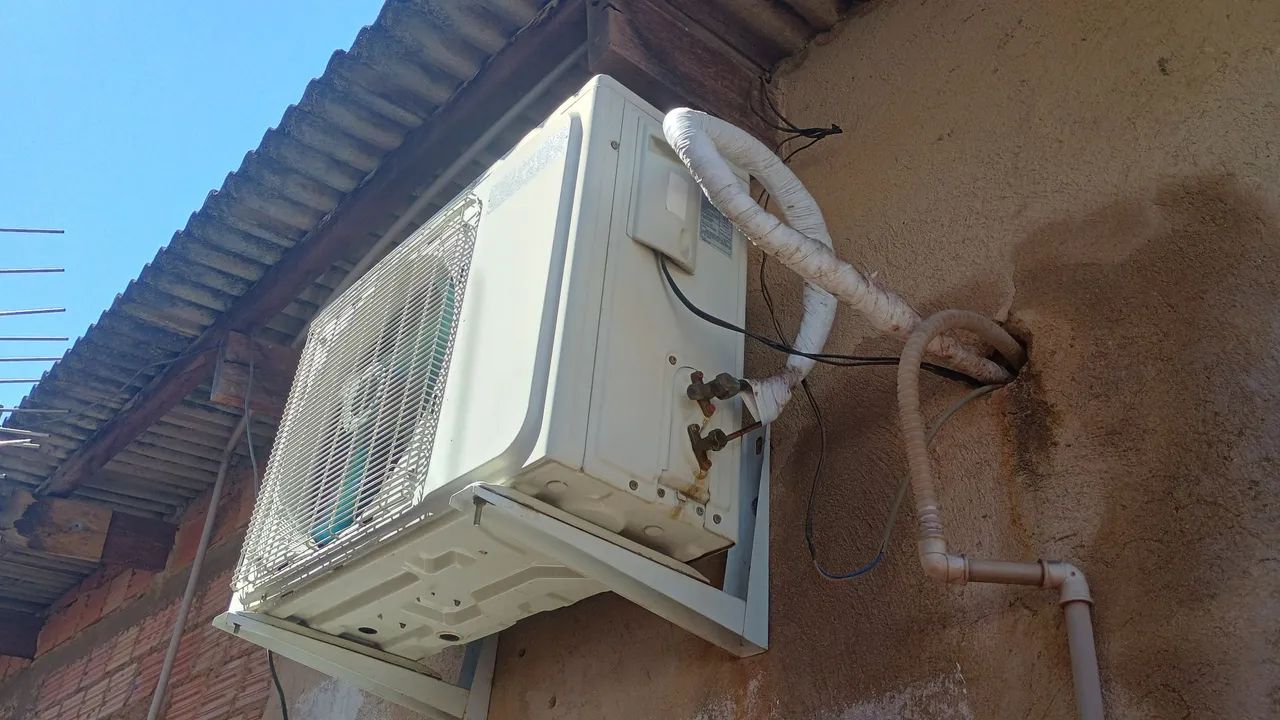Central de ar condicionado Elgin 12 mil BTUs  - Foto 4