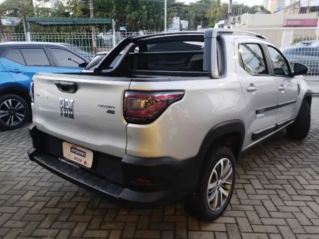 Fiat Strada Volcano 1.3 Flex 8V CD Aut. 2023 - Foto 3
