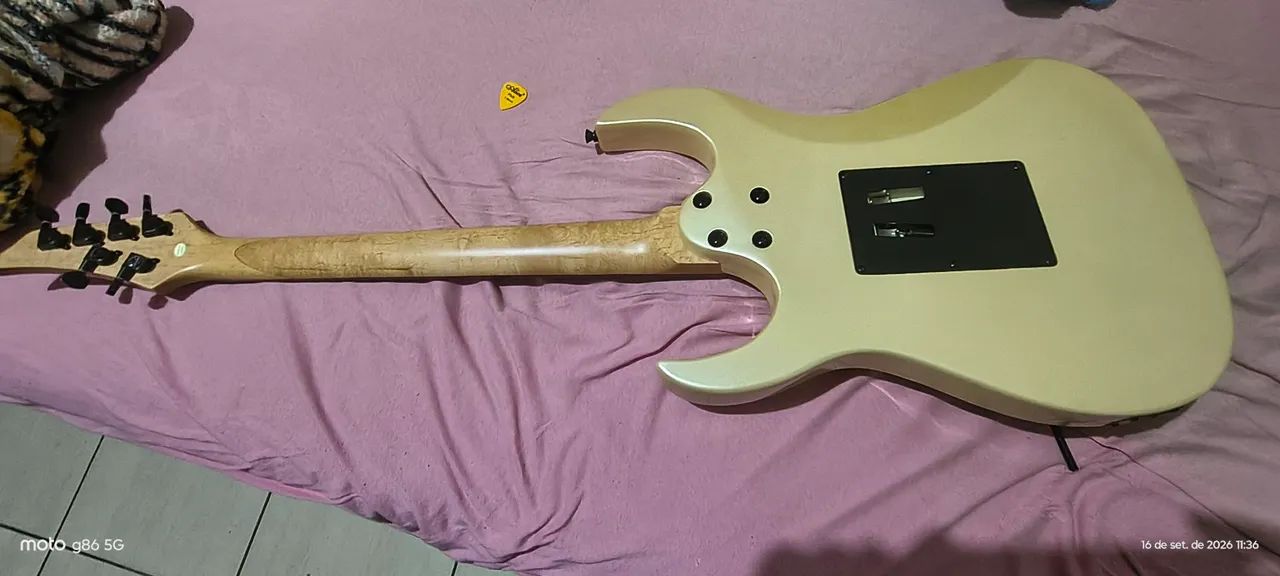 Guitarra Memphis mg330 - Foto 4