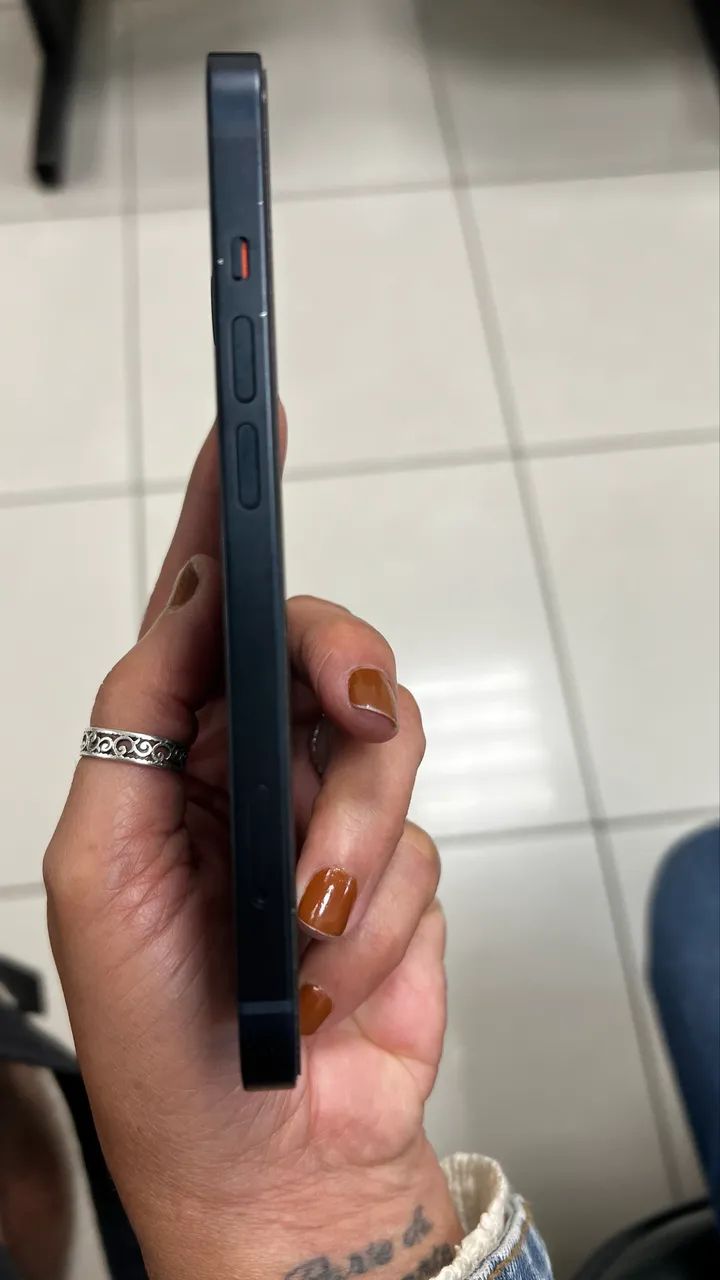 iPhone 13 em boas condições  - Foto 5